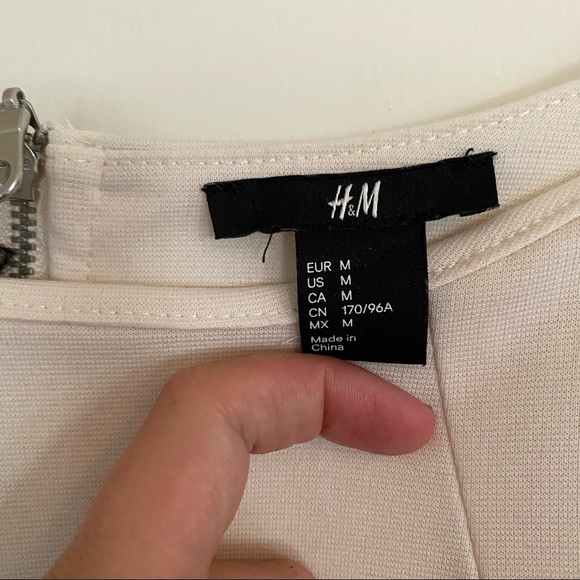 Creamy white and black striped shift dress, size M - Picture 3 of 4